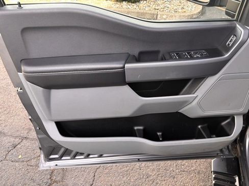 Used 2024 Ford F250 XLT w/ Snow Plow Prep Package image 23