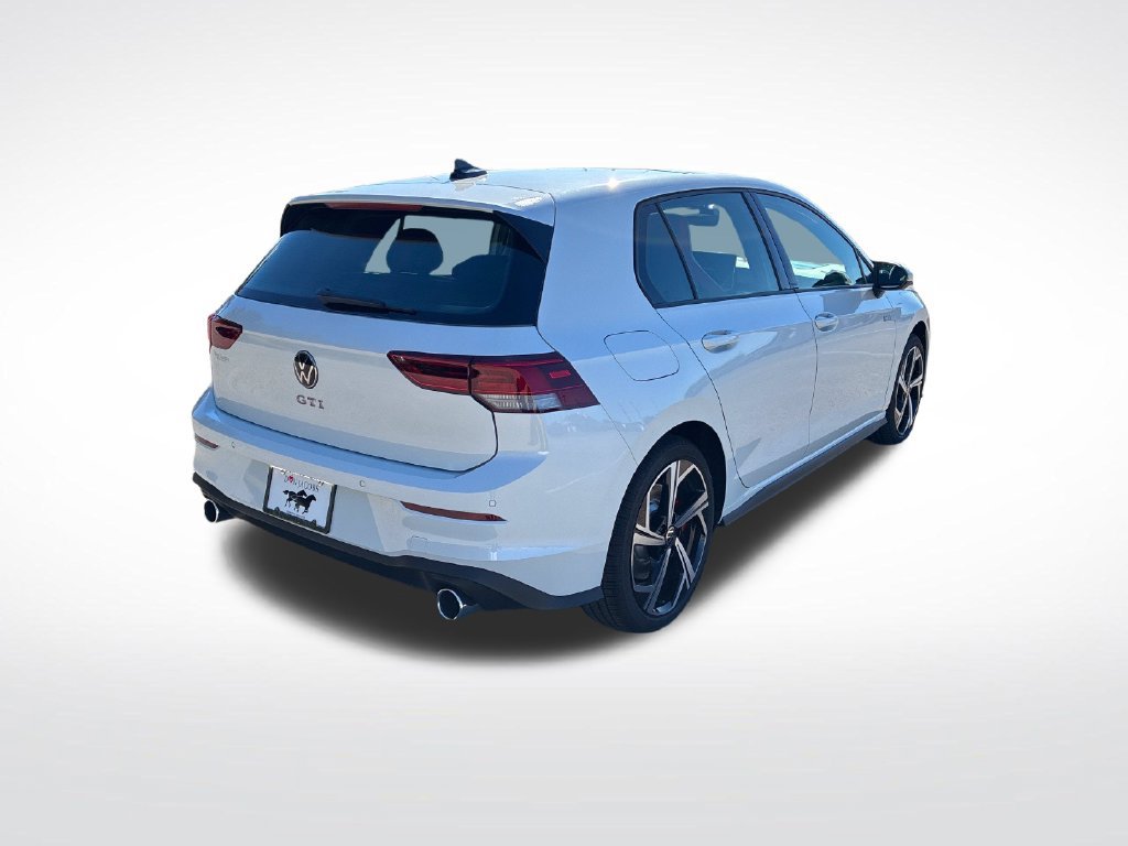 New 2026 Volkswagen GTI SE FWD image 3