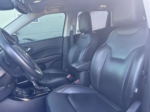 Used 2018 Jeep Compass Limited w/ Navigation Group image 11