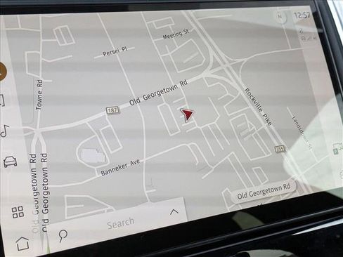 New 2026 Land Rover Discovery S image 14