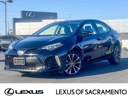Used 2017 Toyota Corolla SE w/ Carpet Mat Package (TMS) image 1