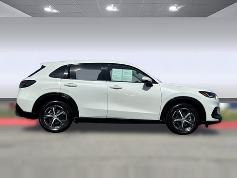 Used 2025 Honda HR-V EX-L image 8