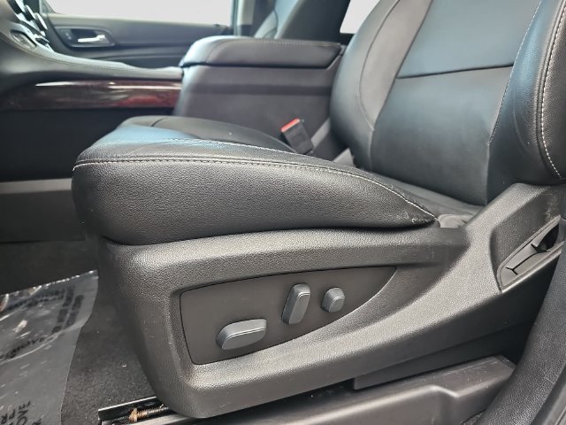 Used 2020 GMC Yukon SLT w/ Open Road Package AWD/4WD image 33