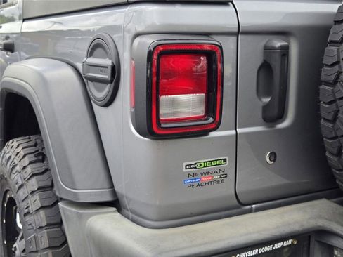 Used 2020 Jeep Wrangler Unlimited Sport AWD/4WD image 9