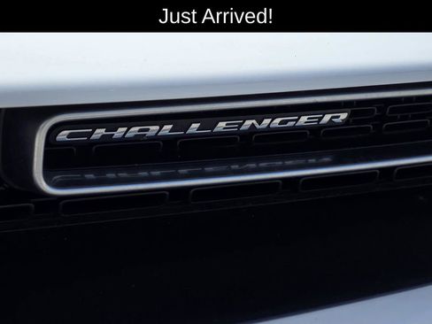 Used 2023 Dodge Challenger R/T image 5