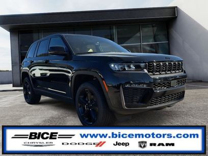 New 2026 Jeep Grand Cherokee Limited w/ Limited Altitude Package