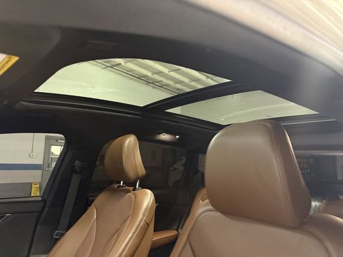 Used 2023 Lincoln Nautilus Reserve image 24