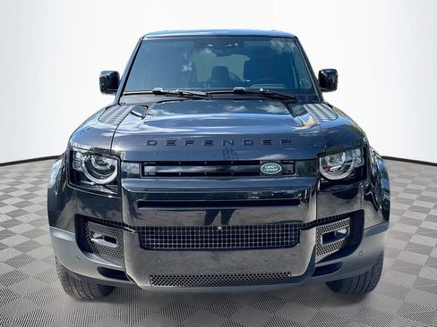 Used 2024 Land Rover Defender 110 S AWD/4WD image 2
