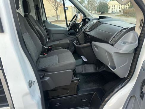 Used 2017 Ford Transit 150 130 Medium Roof image 10