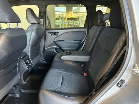 Used 2026 Subaru Forester Premium AWD/4WD image 26