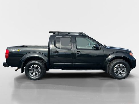 Used 2021 Nissan Frontier PRO-4X w/ Pro-4x Utility Package image 6