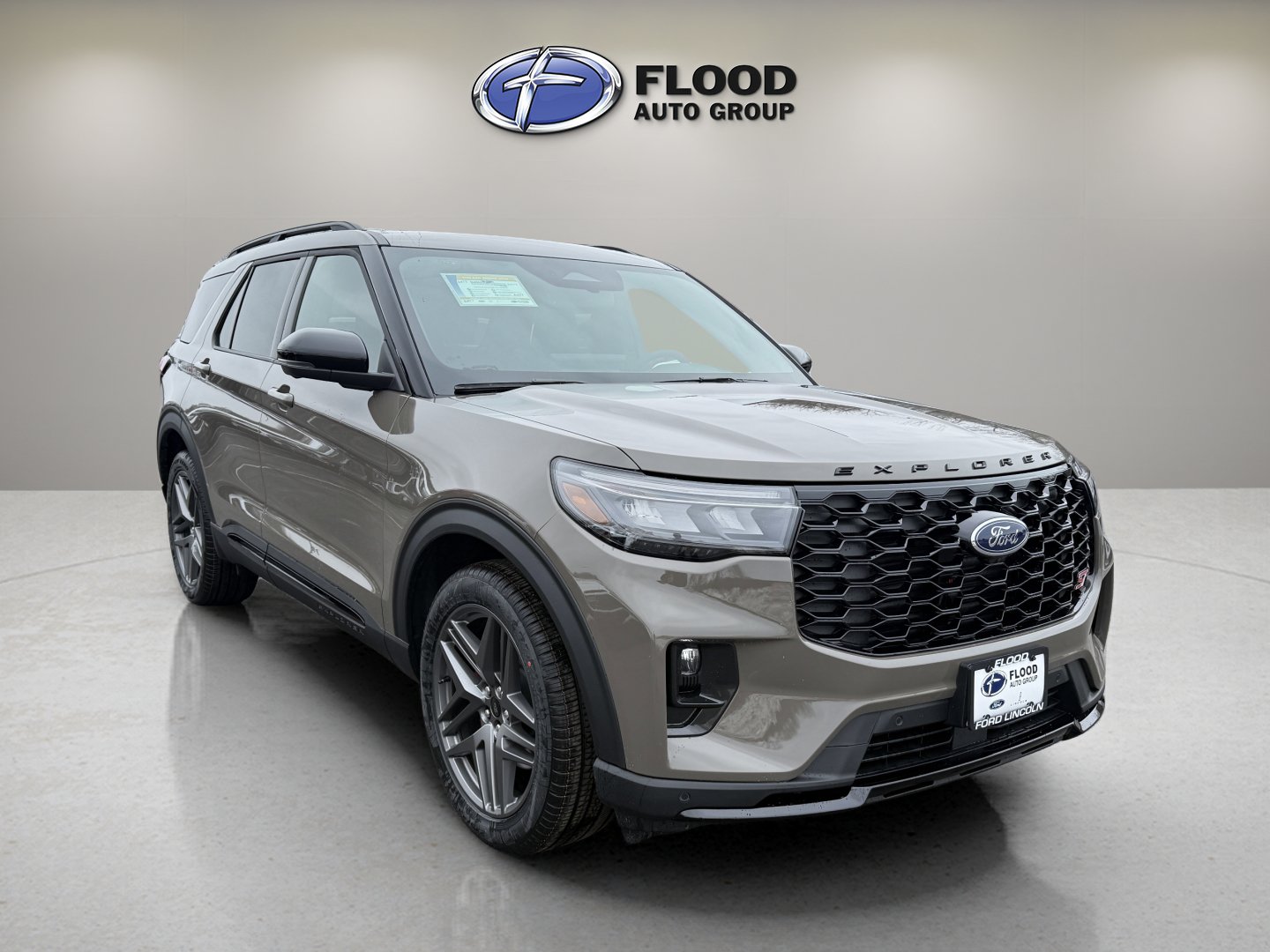 Used 2026 Ford Explorer ST w/ Sun And Sound Package AWD/4WD image 1