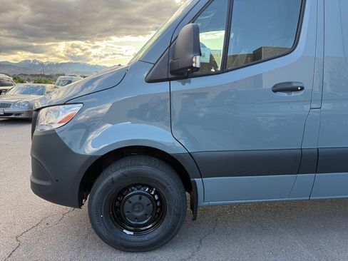 New 2026 Mercedes-Benz Sprinter 2500 image 28