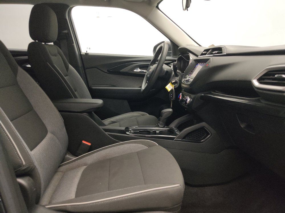 Used 2023 Chevrolet TrailBlazer LS FWD image 21