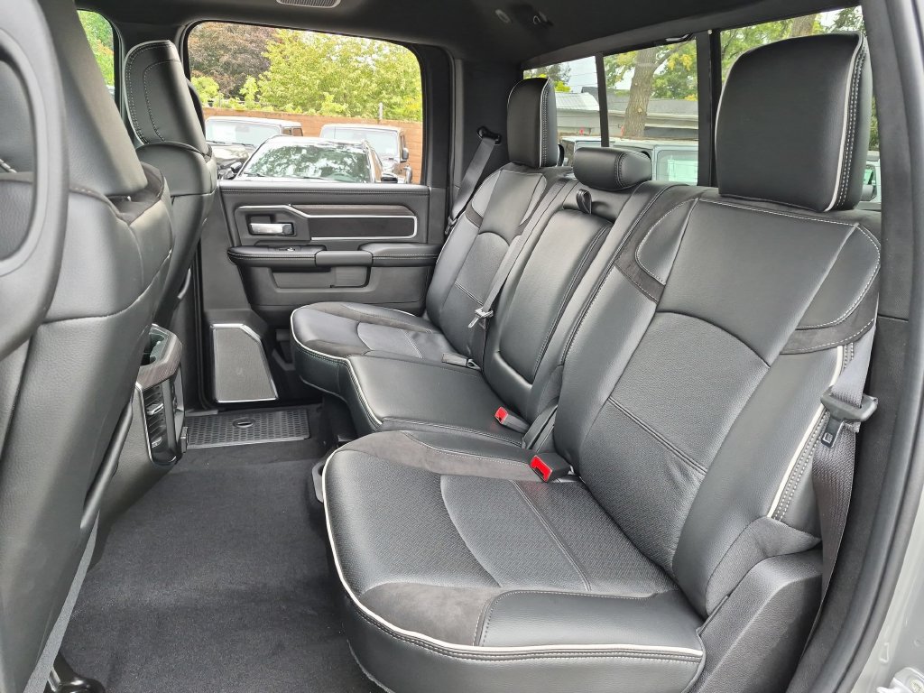 New 2027 RAM 2500 Laramie AWD/4WD image 14