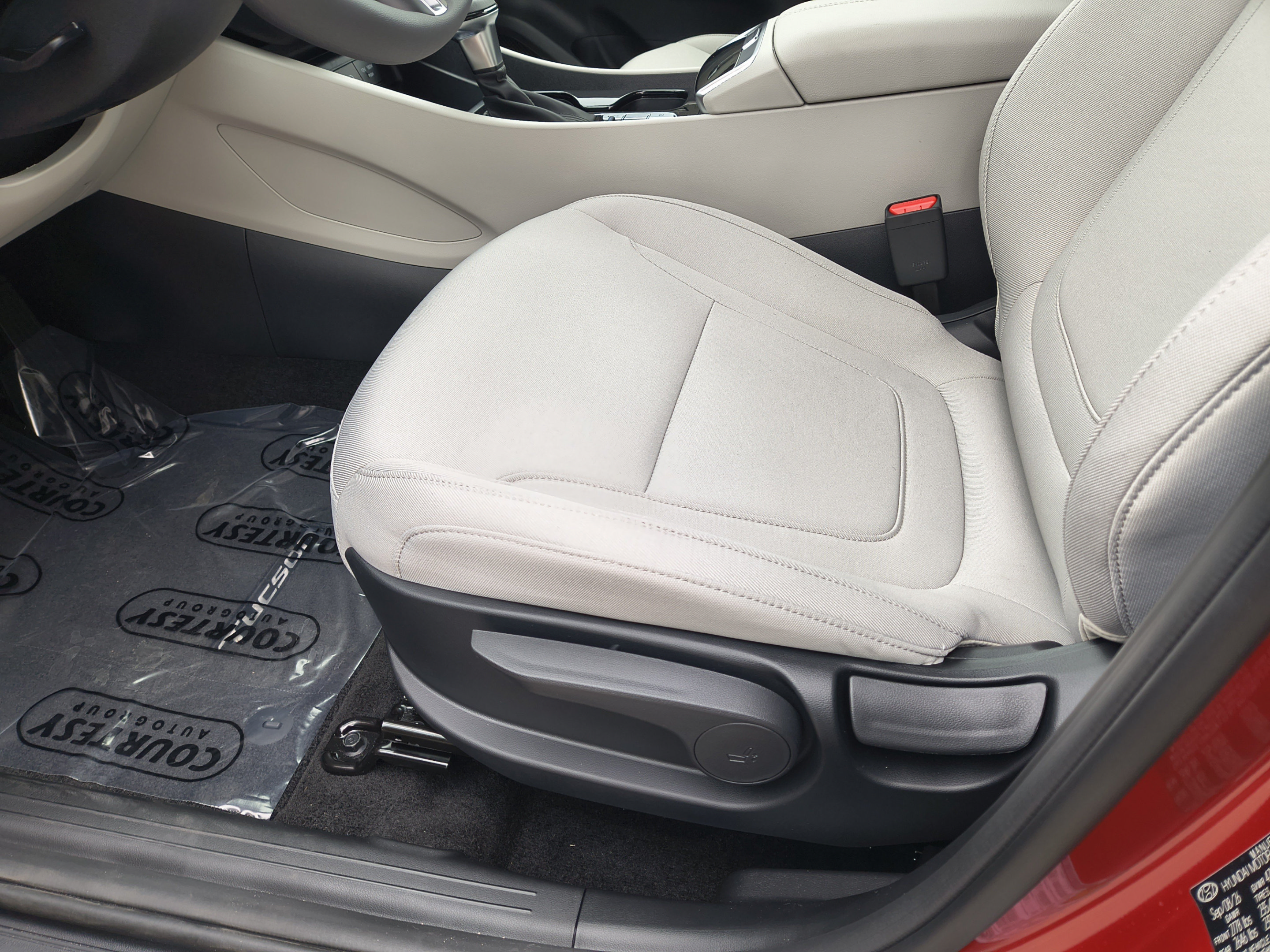 New 2026 Hyundai Tucson SE FWD image 19