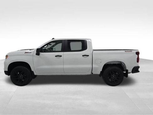 New 2026 Chevrolet Silverado 1500 LT Trail Boss w/ Convenience Package II image 2