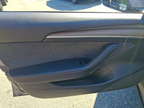 Used 2023 Tesla Model 3 Standard Range RWD image 14