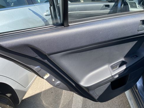 Used 2014 Mitsubishi Lancer ES image 11