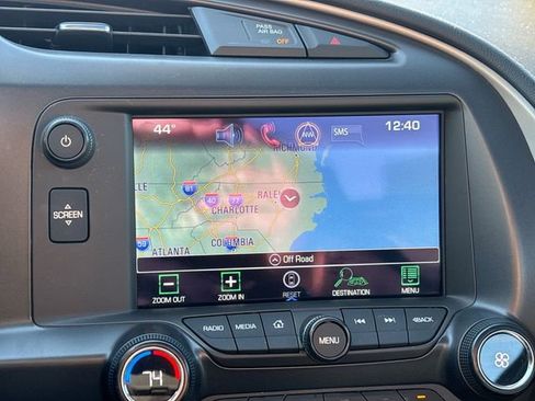 Used 2017 Chevrolet Corvette Stingray w/ Carbon Flash Badge Package image 23