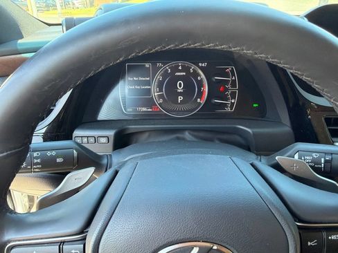 Certified 2024 Lexus ES 350 w/ Premium Package FWD image 31