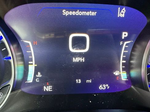 New 2026 Chrysler Pacifica Select image 6