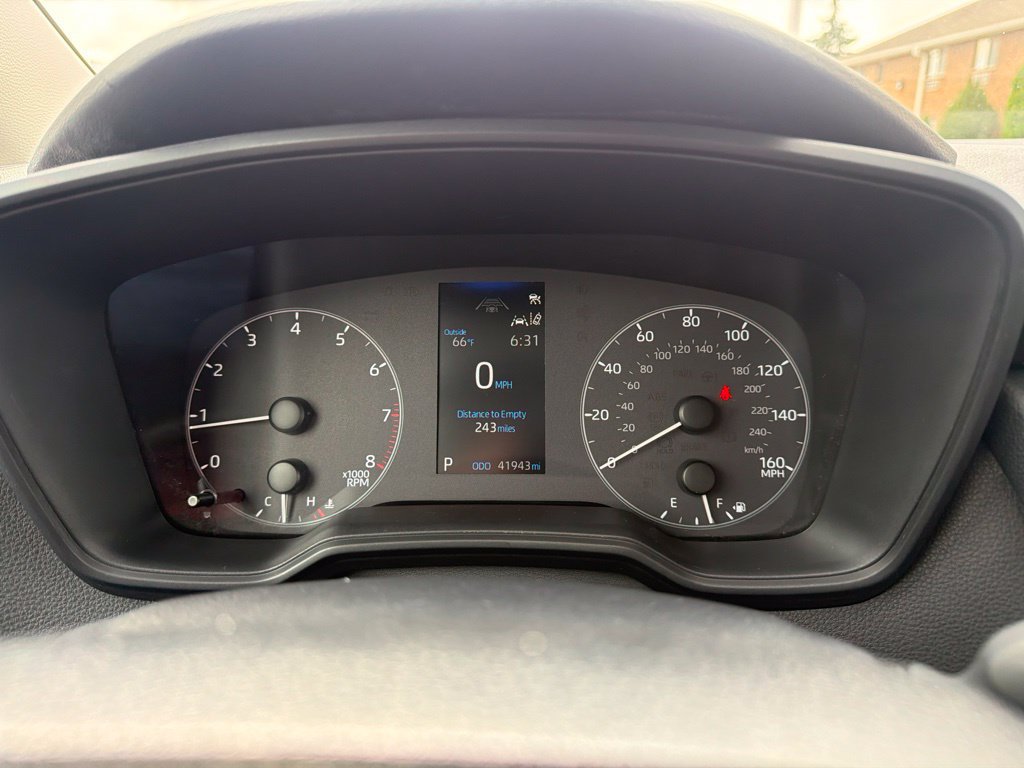 Used 2025 Toyota Corolla LE FWD image 64