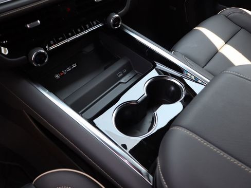 New 2025 Chevrolet Tahoe Premier image 26