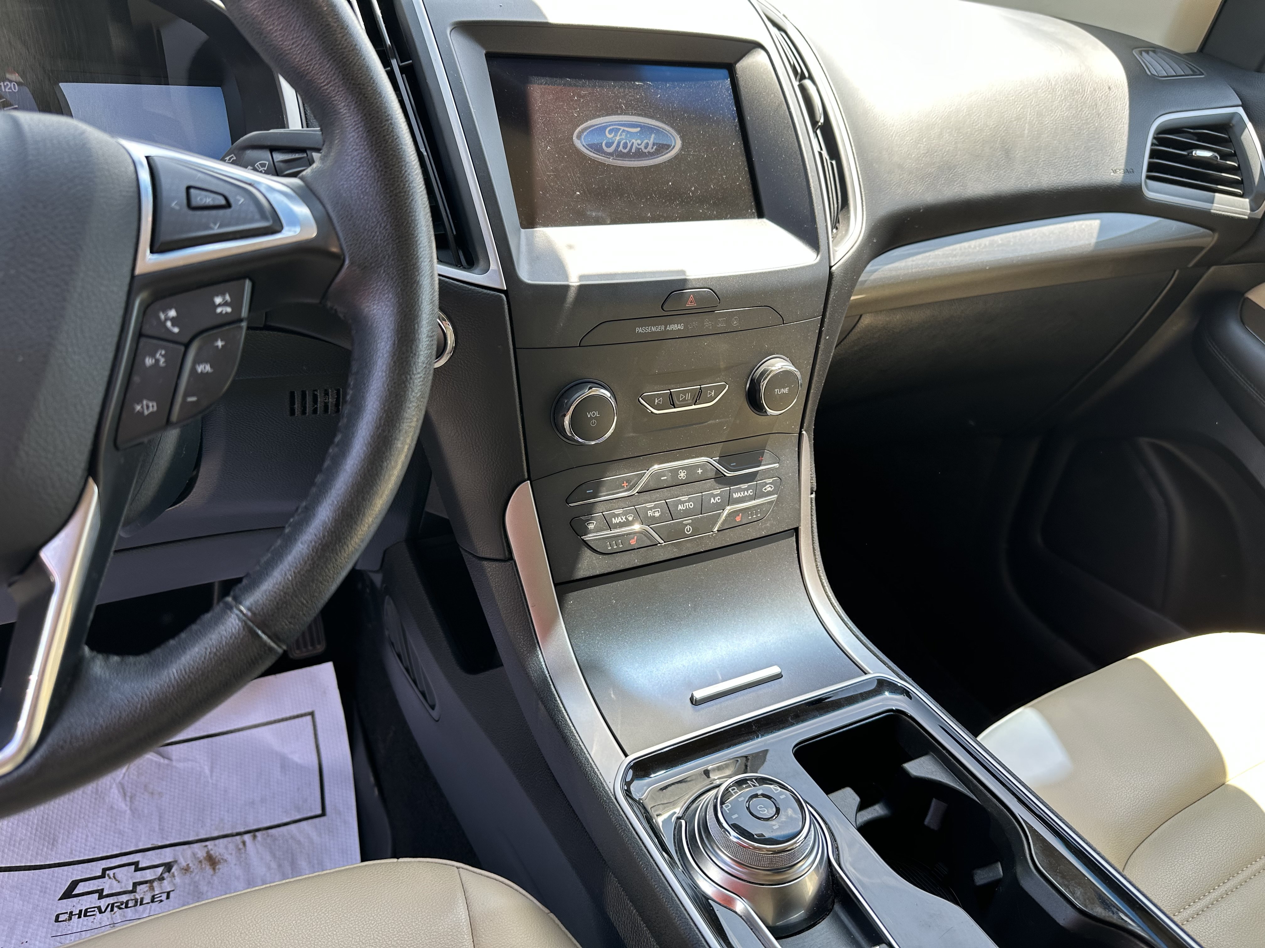 Used 2020 Ford Edge SEL FWD image 9