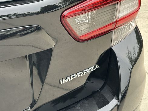 Used 2023 Subaru Impreza 2.0i Premium AWD/4WD image 49