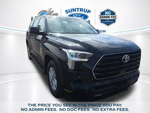 Used 2025 Toyota Sequoia SR5 AWD/4WD image 1