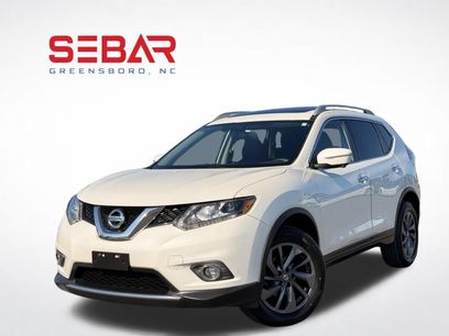Used 2016 Nissan Rogue SL w/ SL Premium Package