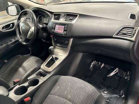 Used 2015 Nissan Sentra SV FWD image 14