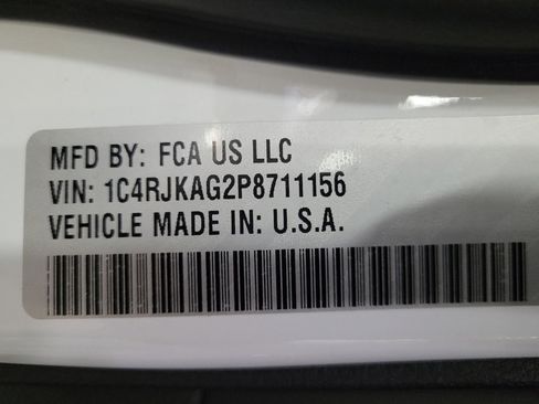 Used 2023 Jeep Grand Cherokee L Laredo AWD/4WD image 33