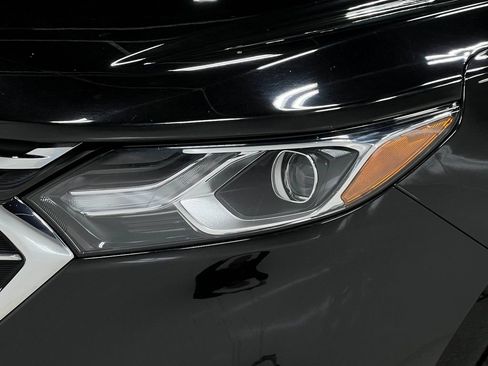 Used 2018 Chevrolet Equinox Premier image 33