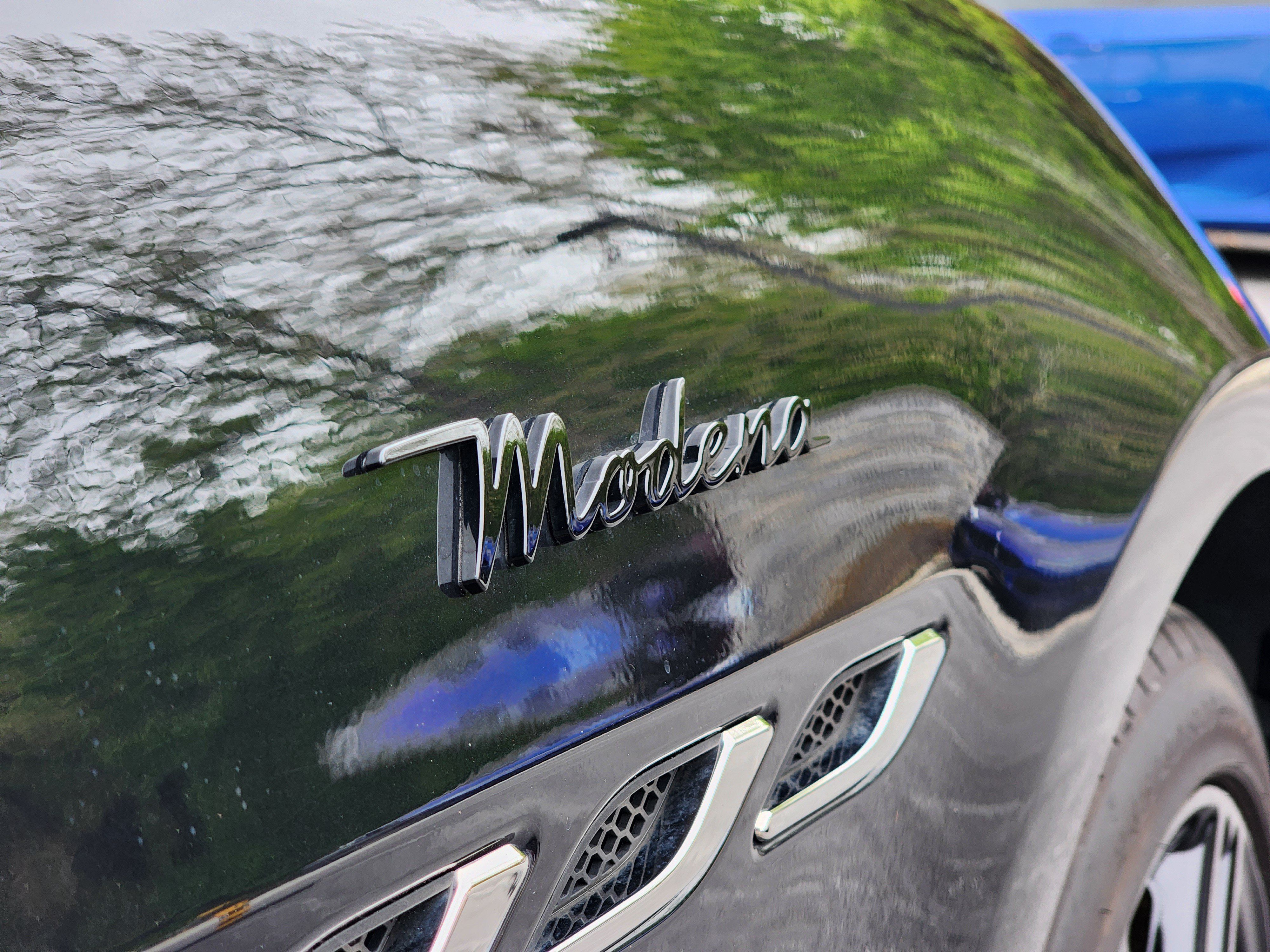 Used 2022 Maserati Ghibli Modena Q4 AWD/4WD image 33