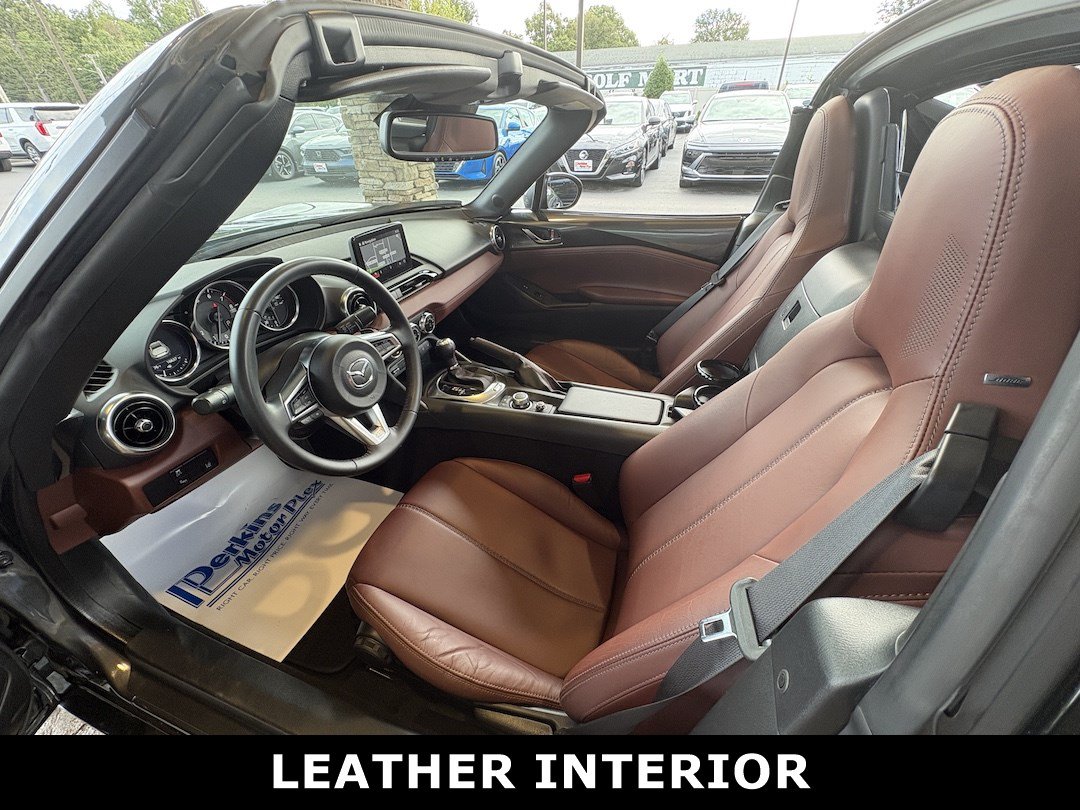 Used 2018 MAZDA MX-5 Miata RF Grand Touring RWD image 21