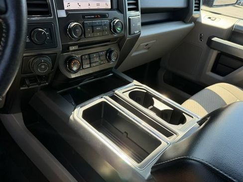 Certified 2018 Ford F150 XLT w/ Equipment Group 302A Luxury AWD/4WD image 27