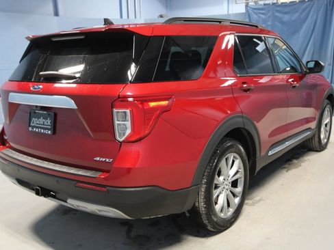 Used 2023 Ford Explorer XLT w/ Equipment Group 202A image 32