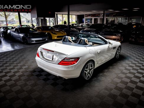 Used 2012 Mercedes-Benz SLK 350 image 51