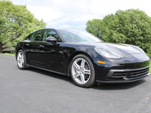 Used 2020 Porsche Panamera 4 AWD 4dr Sedan image 1
