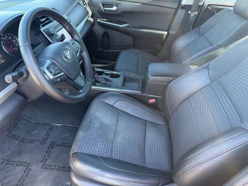 Used 2015 Toyota Camry SE image 16