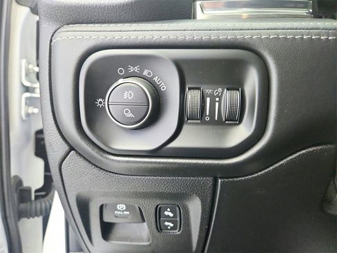 Used 2020 RAM 1500 Limited image 36