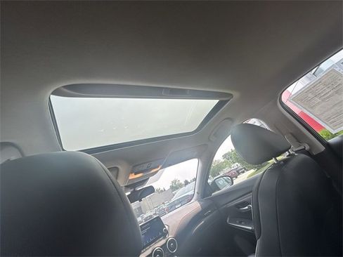 Certified 2024 Nissan Sentra SR w/ SR Premium Package image 24