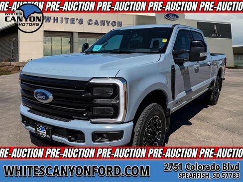 Used 2025 Ford F350 Platinum AWD/4WD image 1