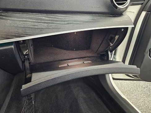 Used 2018 Mercedes-Benz E 300 4MATIC image 22