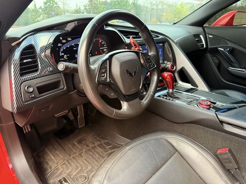 Used 2015 Chevrolet Corvette Stingray Coupe image 21