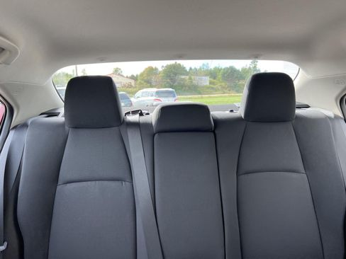 Used 2024 Toyota Corolla LE w/ LE Convenience Package FWD image 23