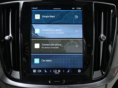 Used 2024 Volvo S60 B5 Ultimate image 12