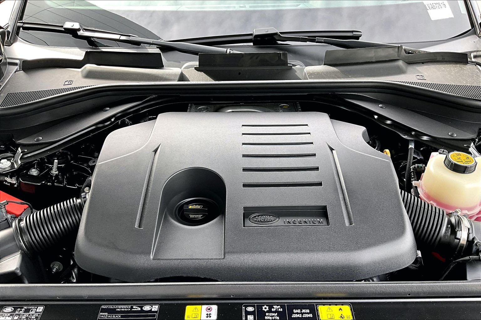 New 2027 Land Rover Range Rover Sport Dynamic SE AWD/4WD image 11